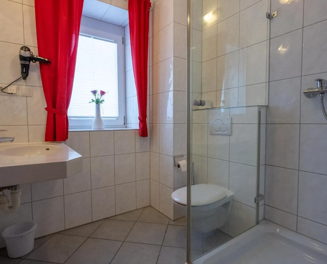 Hotel Haslbach FGZ Zeitlarn 3*,